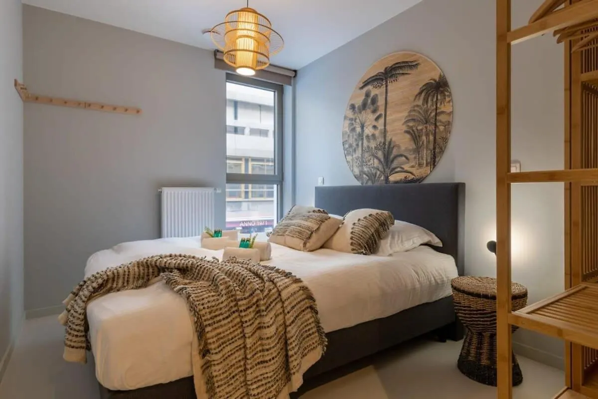 Huswell - Queen At Sea: Modern 2 Bedroom Apartement 奥斯滕德 0*,  比利时